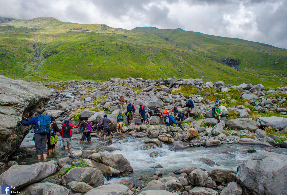 Photo of Hampta Pass: Hike Mountains, Run Through Meadows, Cross Rivers and Breathe the Wild Air 17/26 by Venki