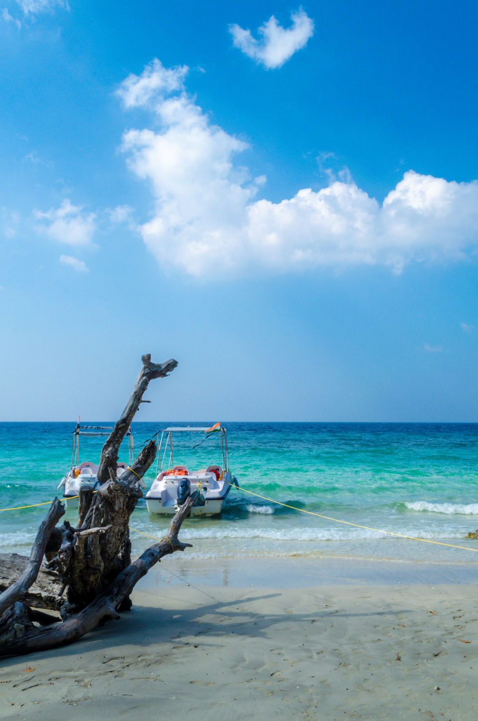 Photo of Andaman and Nicobar Islands - Place Where Happiness Comes in Waves 3/21 by Venki