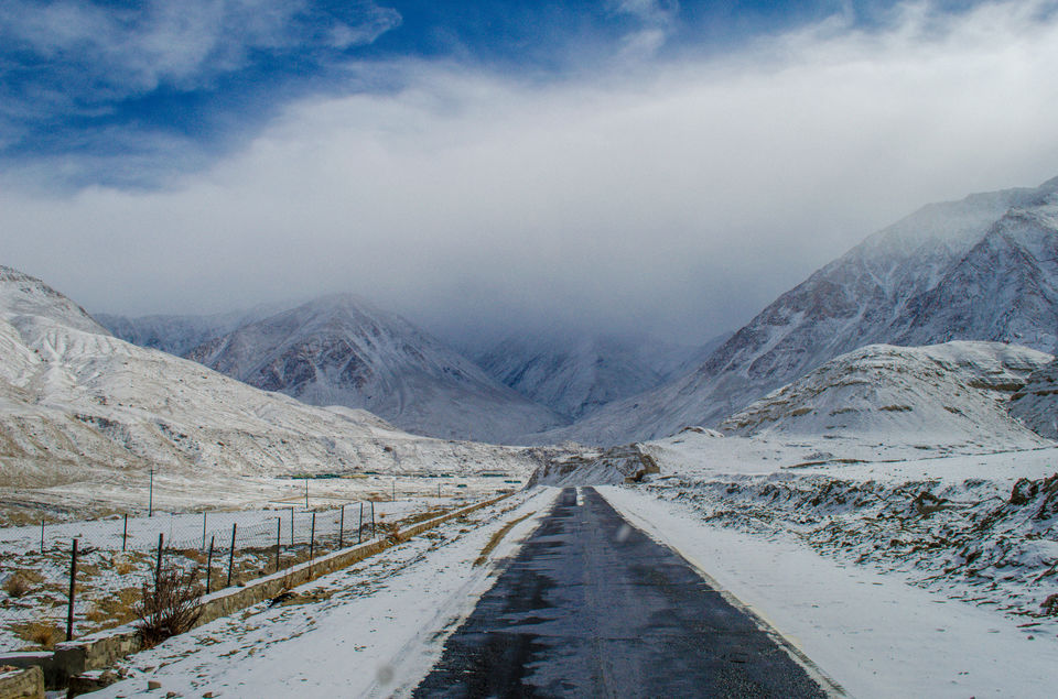Photo of The Land of Winter Fairy Tales #photosofsnow 6/15 by Venki