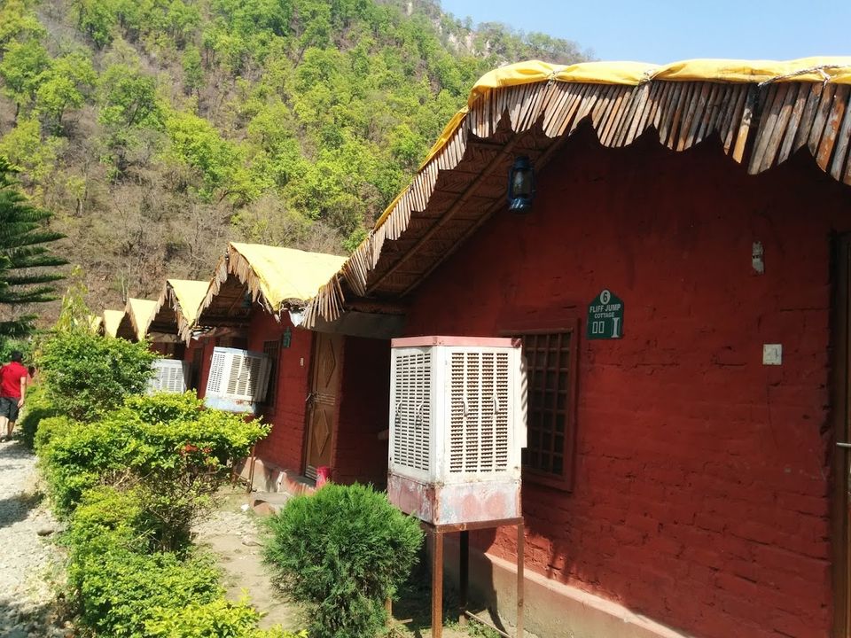 Photo of Rishikesh, Uttarakhand, India by Yukti Malik