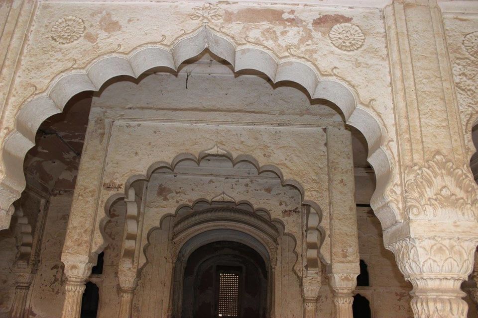Photo of Getaway To Deeg Palace 3/5 by Debashree Ghosh