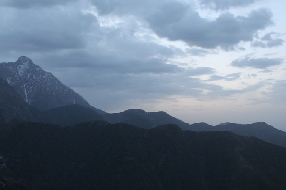 Photo of Triund Hill, Triund Hill Trail from Bhagsunag Waterfall, Dharamshala, Himachal Pradesh, India by Sambhav Jain