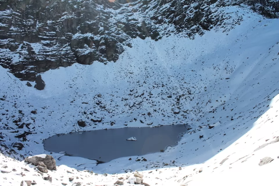 Photo of Roopkund, Chamoli, Uttarakhand, India by amit deshpande