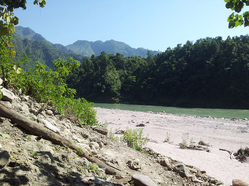 Photo of An Odyssey to the Abode of the Ganges-RISHIKESH 1/4 by Rajsmita Chowdhury