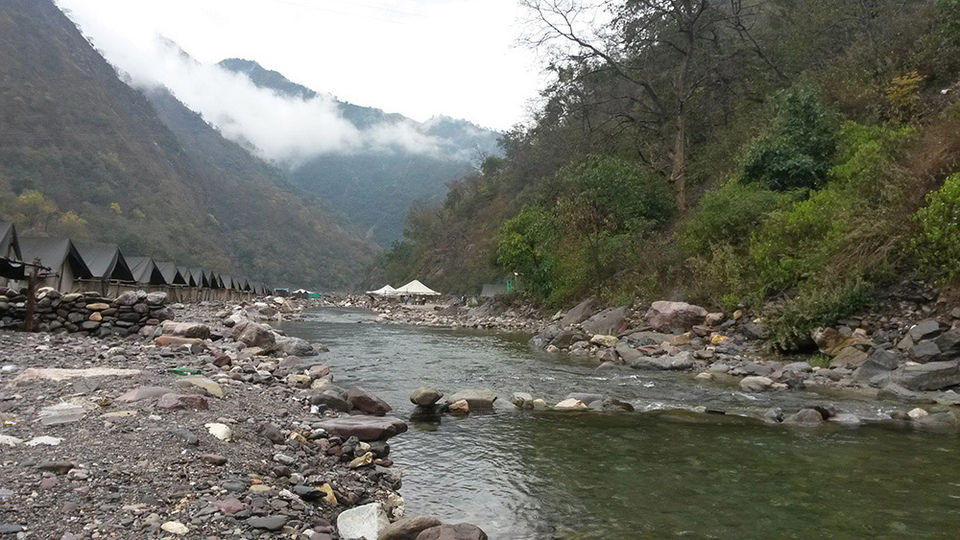 Photo of An Odyssey to the Abode of the Ganges-RISHIKESH 3/4 by Rajsmita Chowdhury