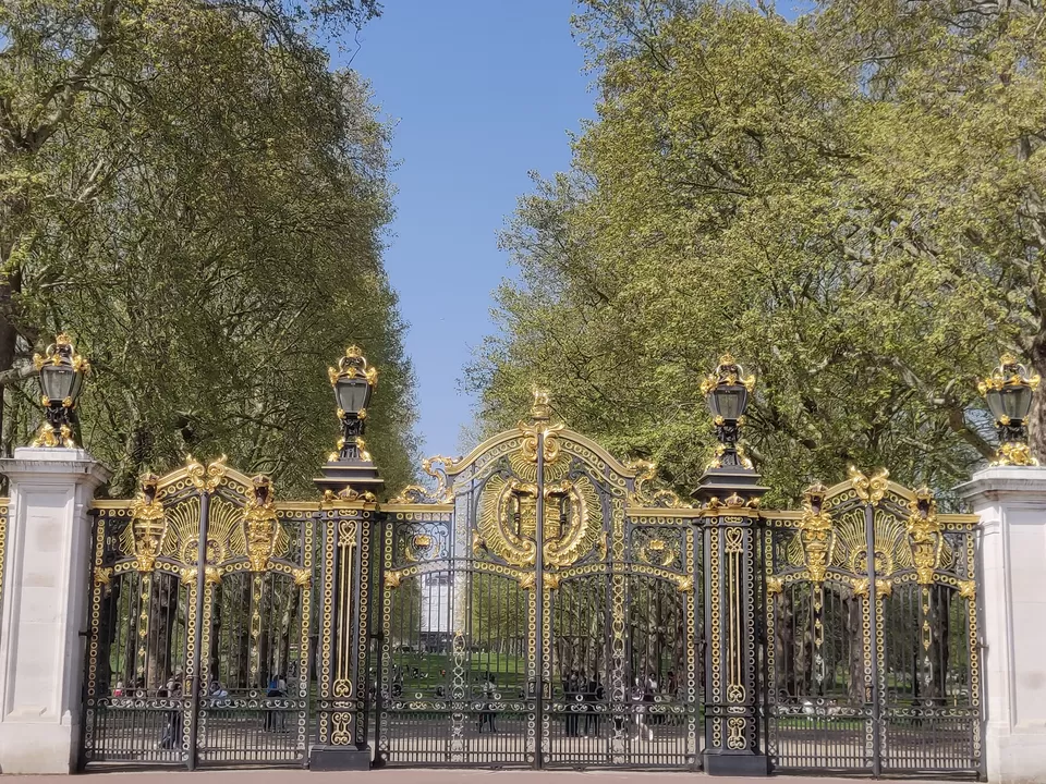 Photo of Hyde Park, London, UK by Rajsmita Chowdhury