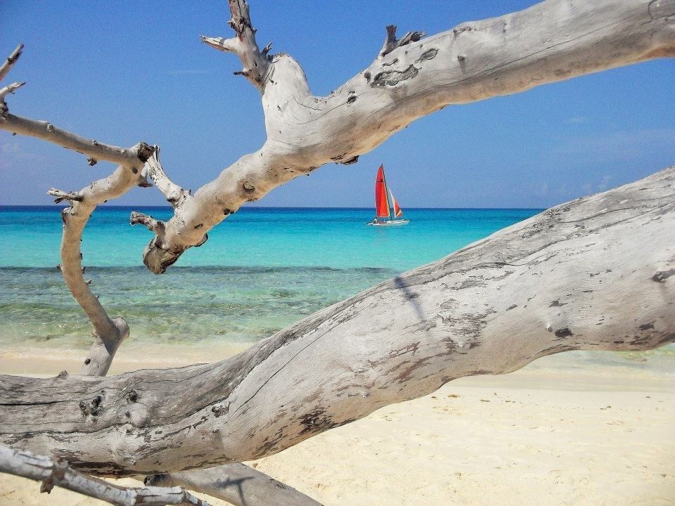 Photo of The 27 Most Beautiful Beaches in the World 2/26 by Sumit Sharma