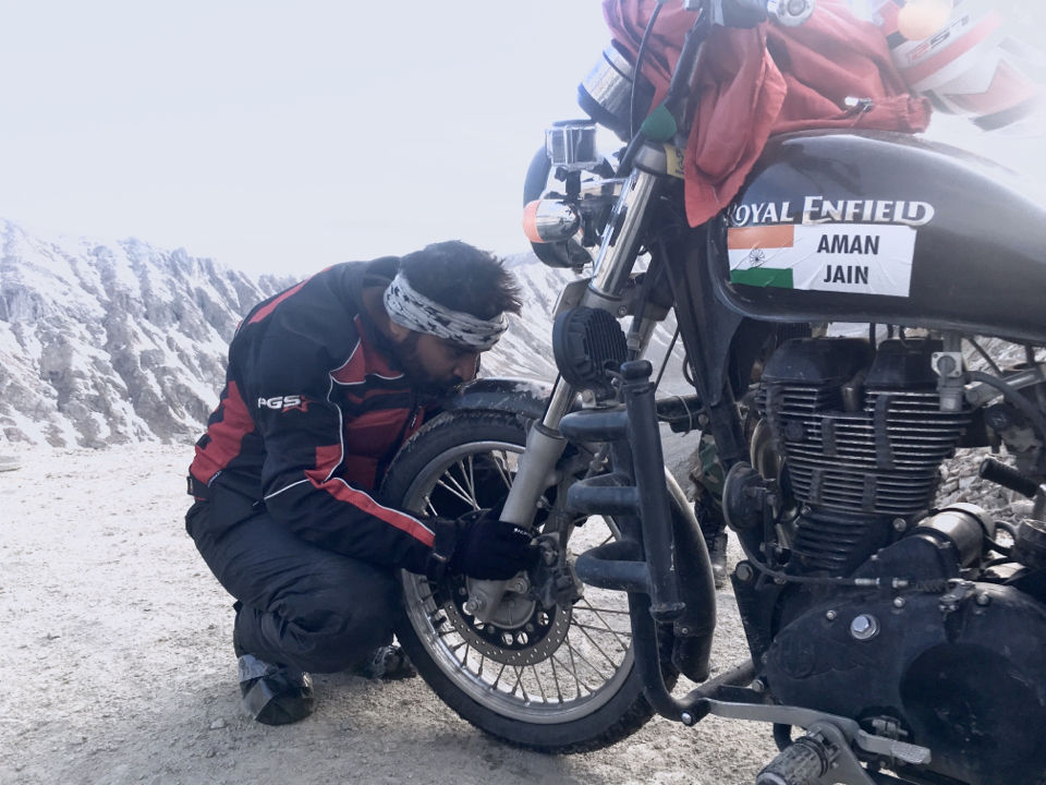 Photo of Khardung La by AmanJ
