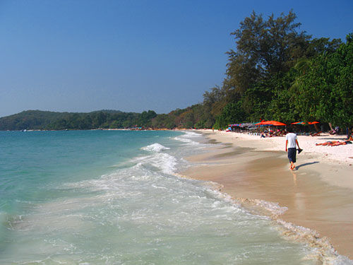 Photo of Koh Samet Beach by Pritika Behrawala