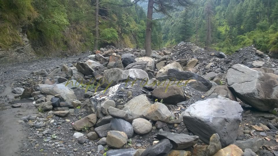 Photo of Prashar Lake trek by happy tramper 4/9 by Rajat Kapoor