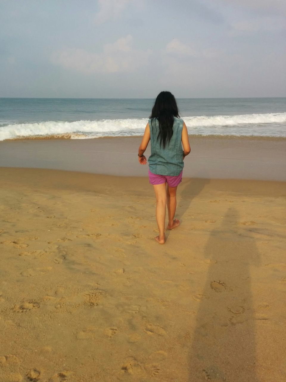 Photo of Varkala- Beach with a cliff 4/7 by isha