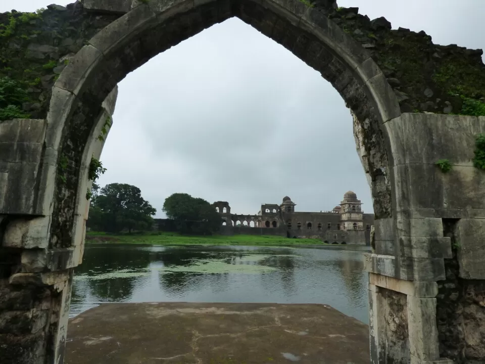 Photo of Mandu, Mandav, Madhya Pradesh, India by Ravi Banthia