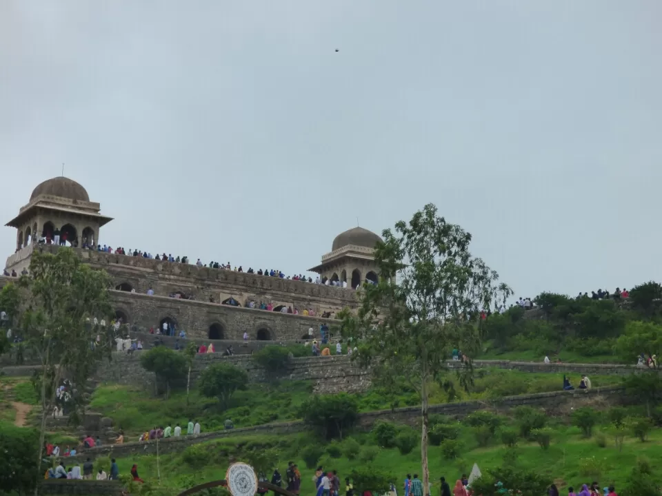 Photo of Mandu, Mandav, Madhya Pradesh, India by Ravi Banthia