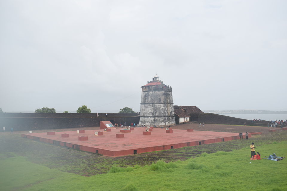 Photo of Aguada Fort, Candolim, Goa, India by theboywithabackpack