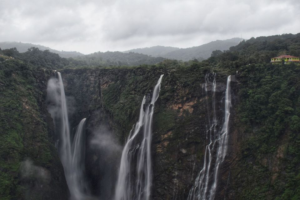 Photo of Jog Falls, Karnataka, India by theboywithabackpack