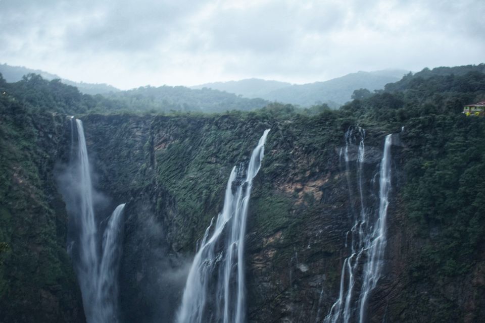 Photo of Jog Falls, Karnataka, India by theboywithabackpack