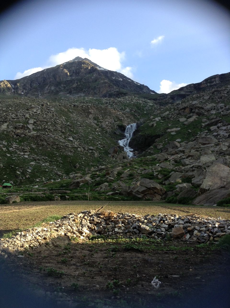 Photo of A Road Trip: My Journey from a Tourist to a Traveller 10/19 by Tusharika Kumar