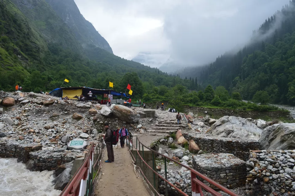 Photo of Valley of Flowers National Park, Uttarakhand, India by Biswanath banerjee 