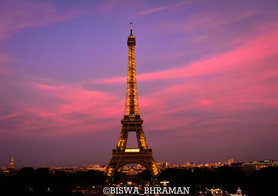 Photo of Eiffel Tower, Paris, France by Biswanath banerjee