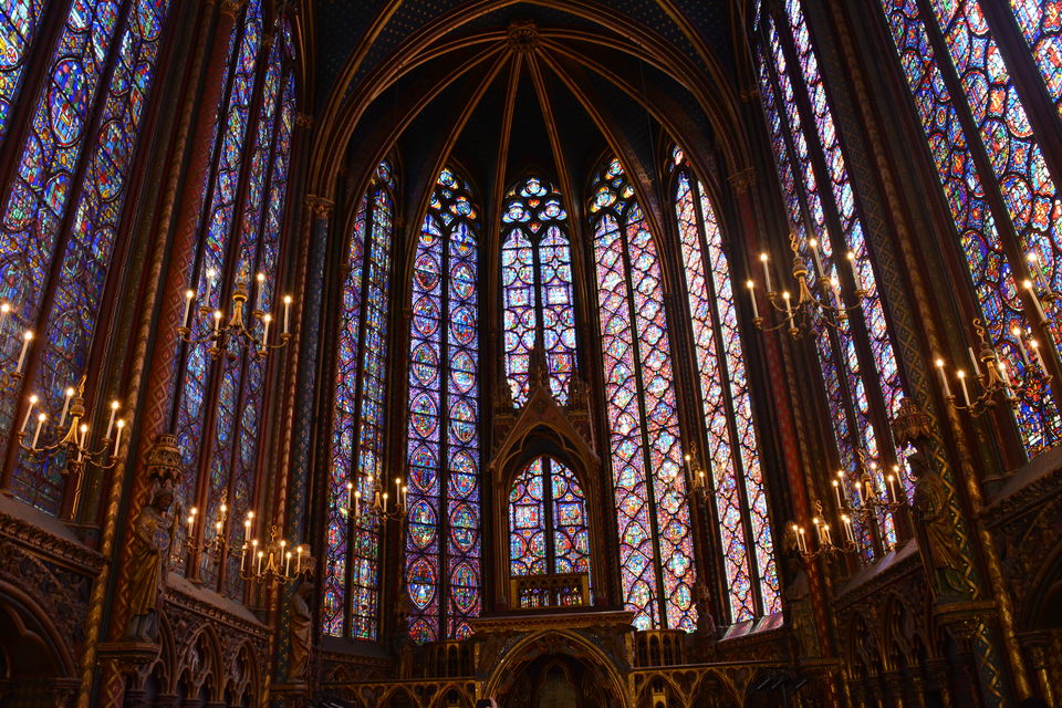 Photo of Sainte-Chapelle, Boulevard du Palais, Paris, France by Biswanath banerjee