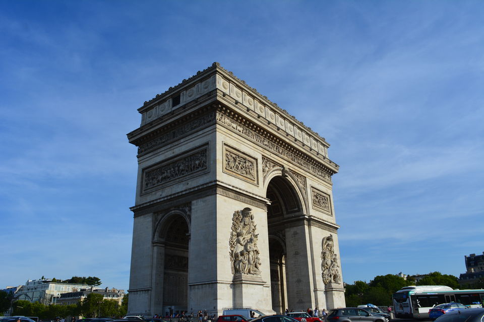 Photo of Arc de Triomphe, Place Charles de Gaulle, Paris, France by Biswanath banerjee