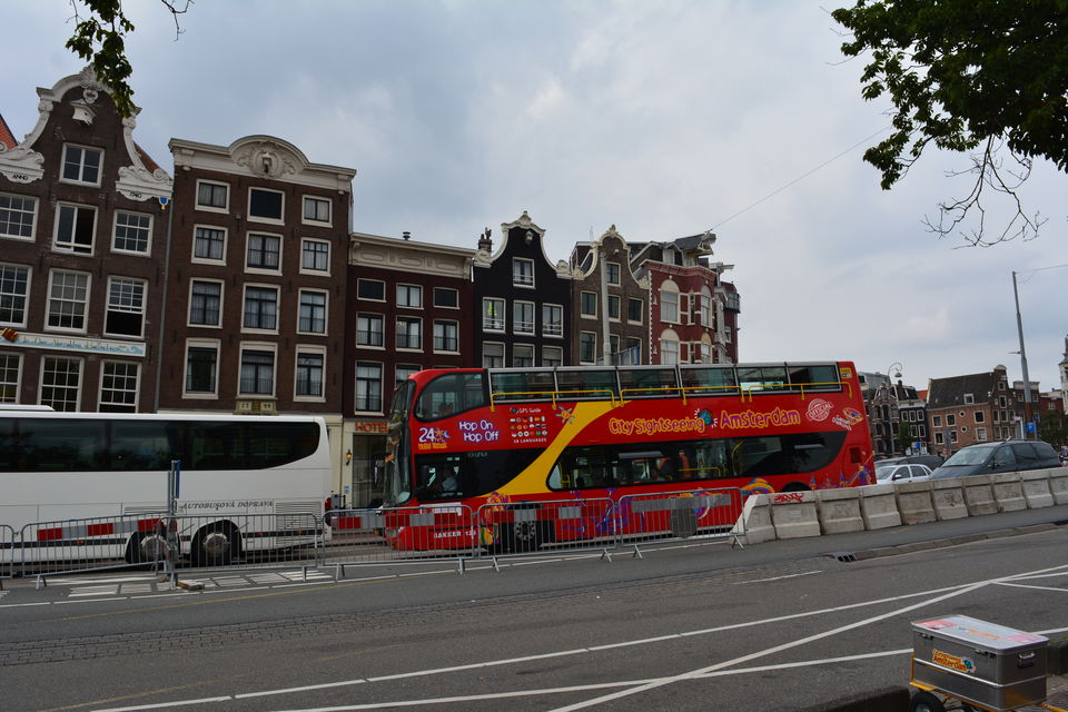 Photo of Amsterdam Centraal, Stationsplein, Amsterdam, Netherlands by Biswanath banerjee