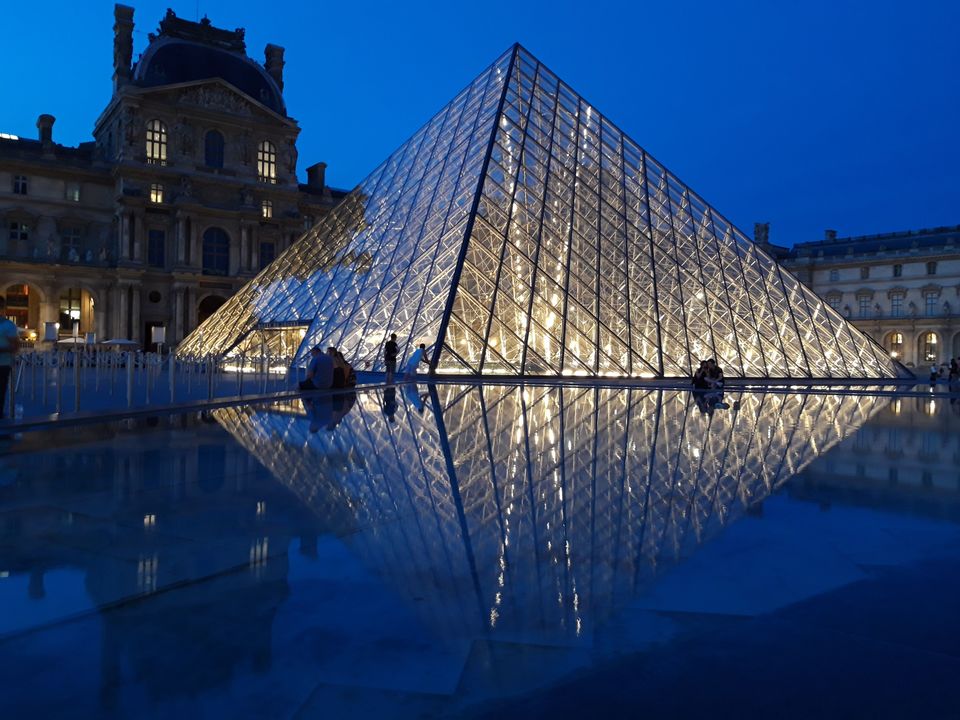 Photo of Musée du Louvre, Rue de Rivoli, Paris, France by Biswanath banerjee