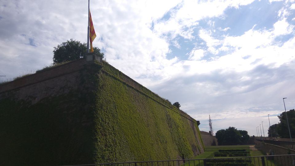 Photo of Montjuïc, Barcelona, Spain by Manali Kirkire