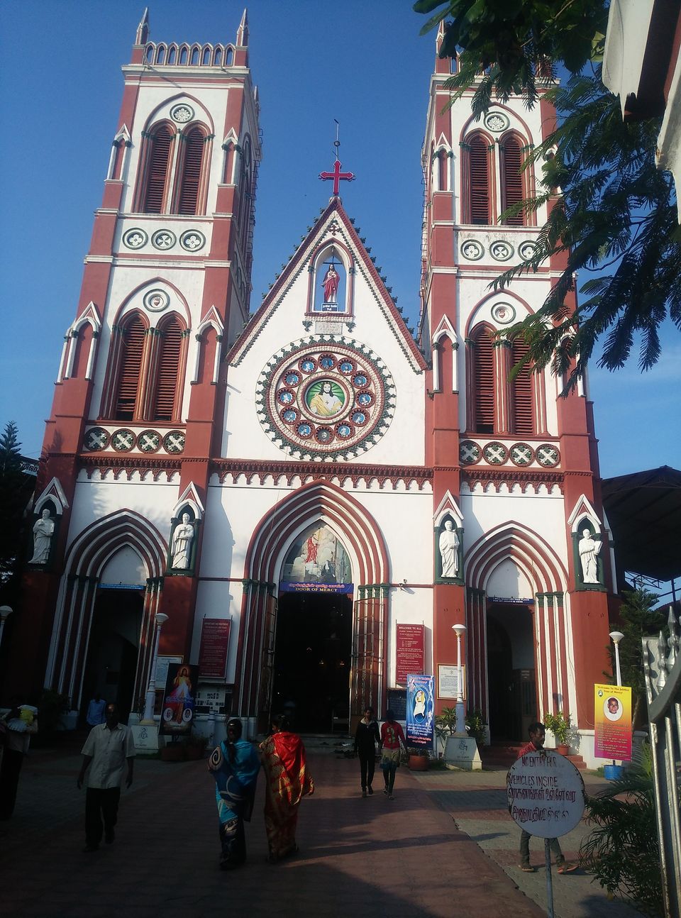 Photo of Sri Aurobindo Ashram, Puducherry, India by Krishnan T P