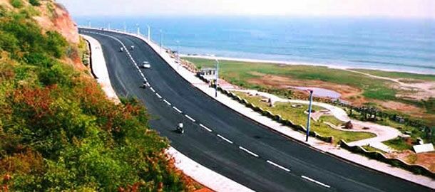 Photo of Where the sea flows in the heart of the city : Vishakhapatnam by Arpita Bose Sinha