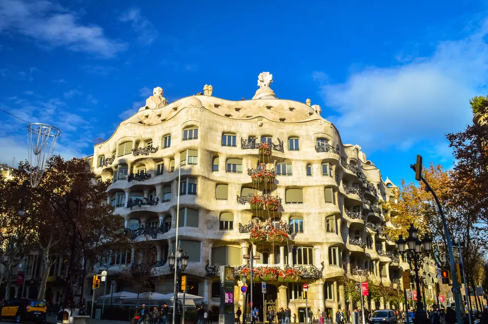 Photo of Casa Batlló, Passeig de Gràcia, Barcelona, Spain by Agnirudra Sikdar