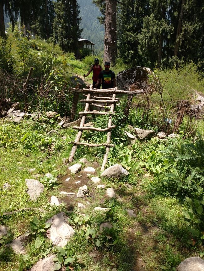 Photo of Kheerganga, a trip that changed my whole perspective about trekking. 3/10 by Shantanu Raj
