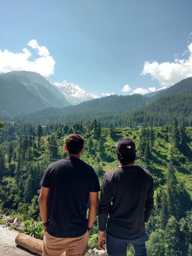 Photo of Kheerganga, a trip that changed my whole perspective about trekking. 10/10 by Shantanu Raj