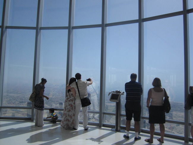 Photo of Burj Khalifa - Sheikh Mohammed bin Rashid Boulevard - Dubai - United Arab Emirates by Neha Singh