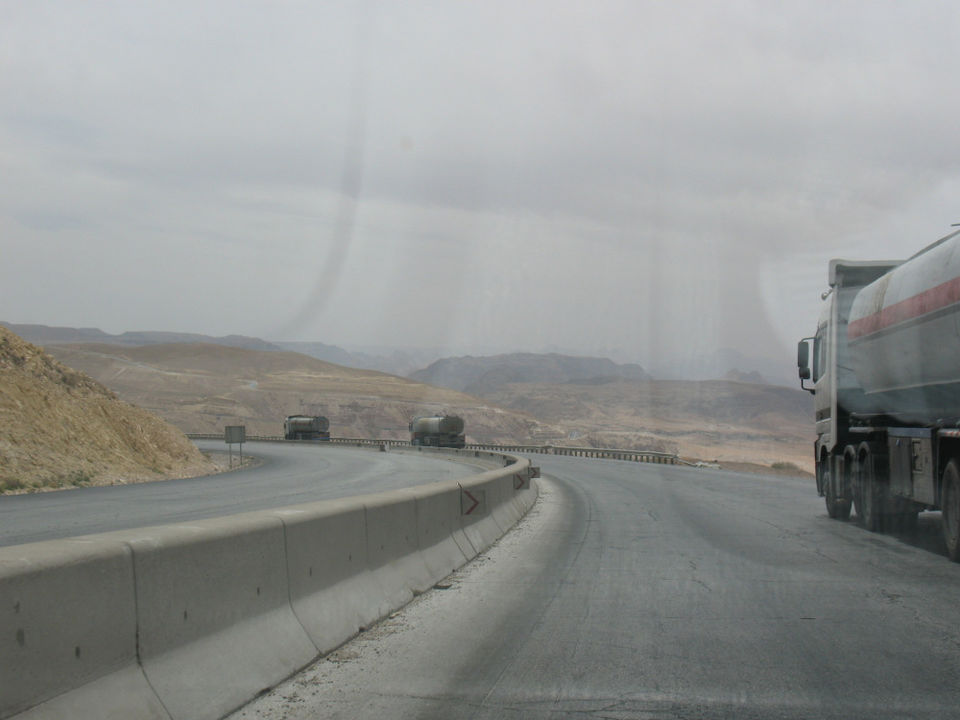Photo of Couchsurfing, road tripping and hitchhiking in Petra, Jordan! 3/12 by Priyanka Banerjee