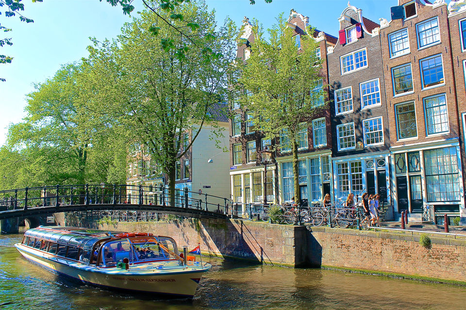 Photo of Top 5 things to do in Amsterdam: On and Off Beat! 7/26 by Priyanka Banerjee