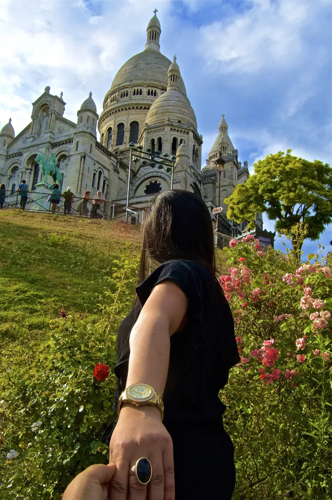 Photo of Montmartre, Paris, France by Priyanka Banerjee