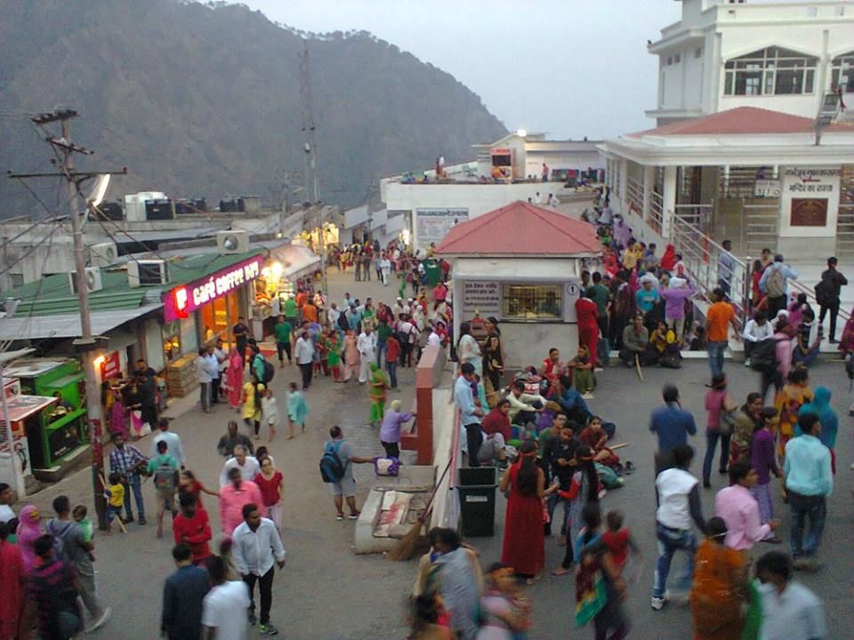 Photo of Five reasons why a trip to Vaishno Devi in Jammu is more than just a pilgrimage? by Vims