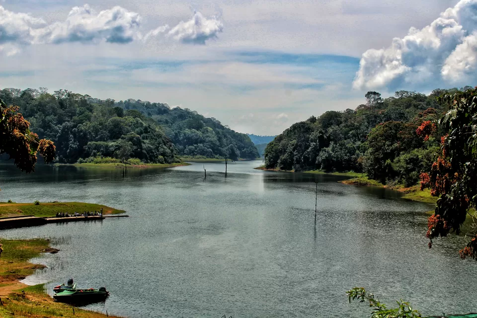 Photo of Periyar Lake, Kerala by Sudhir