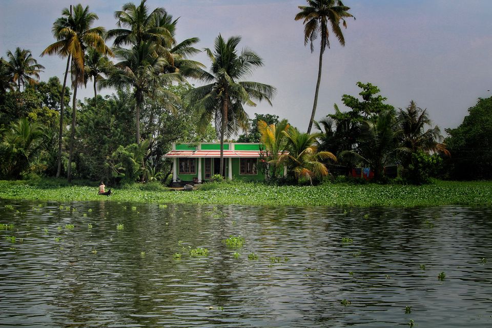 Photo of Escape the confines in - Varkala / Alleppey by Sudhir