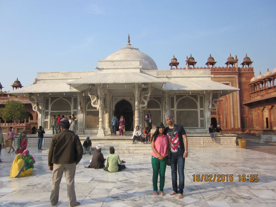 Photo of Symbol of Love- Taj Mahal 18/20 by richa sharma