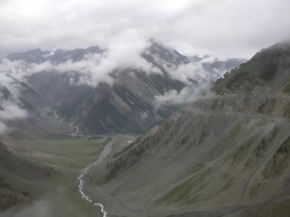 Photo of Zojila Pass by Avijit Pradhan