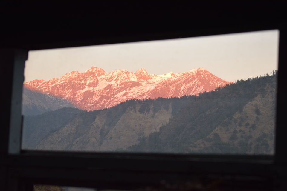 Photo of Of Mountains and Meadows - The Dayara Bugyal Trek - A Photo Journey 8/46 by Praneet Kumar