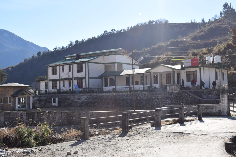 Photo of Of Mountains and Meadows - The Dayara Bugyal Trek - A Photo Journey 13/46 by Praneet Kumar
