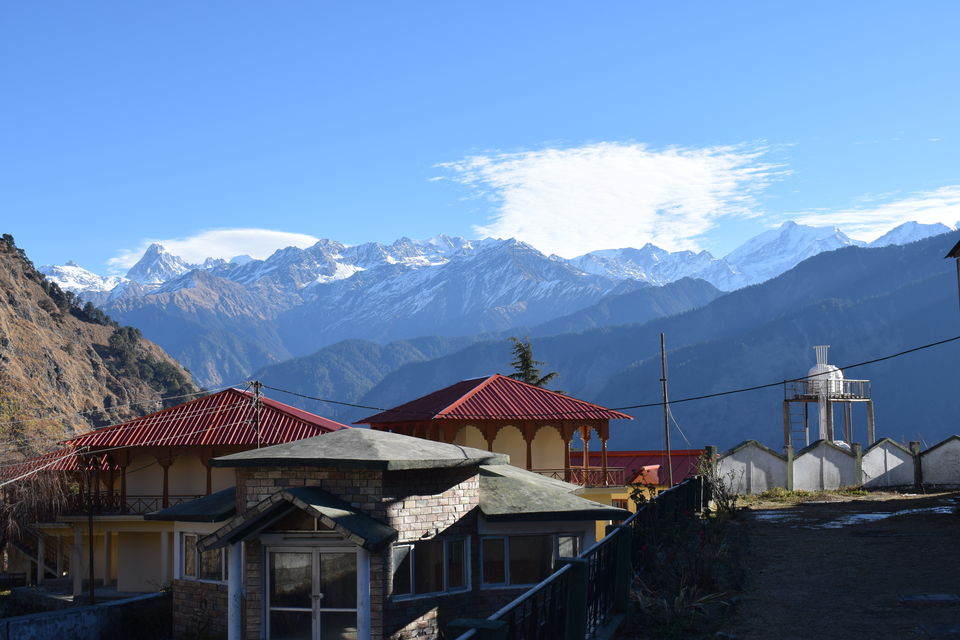 Photo of Of Mountains and Meadows - The Dayara Bugyal Trek - A Photo Journey 11/46 by Praneet Kumar