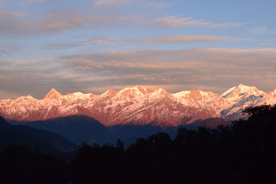 Photo of Of Mountains and Meadows - The Dayara Bugyal Trek - A Photo Journey 22/46 by Praneet Kumar