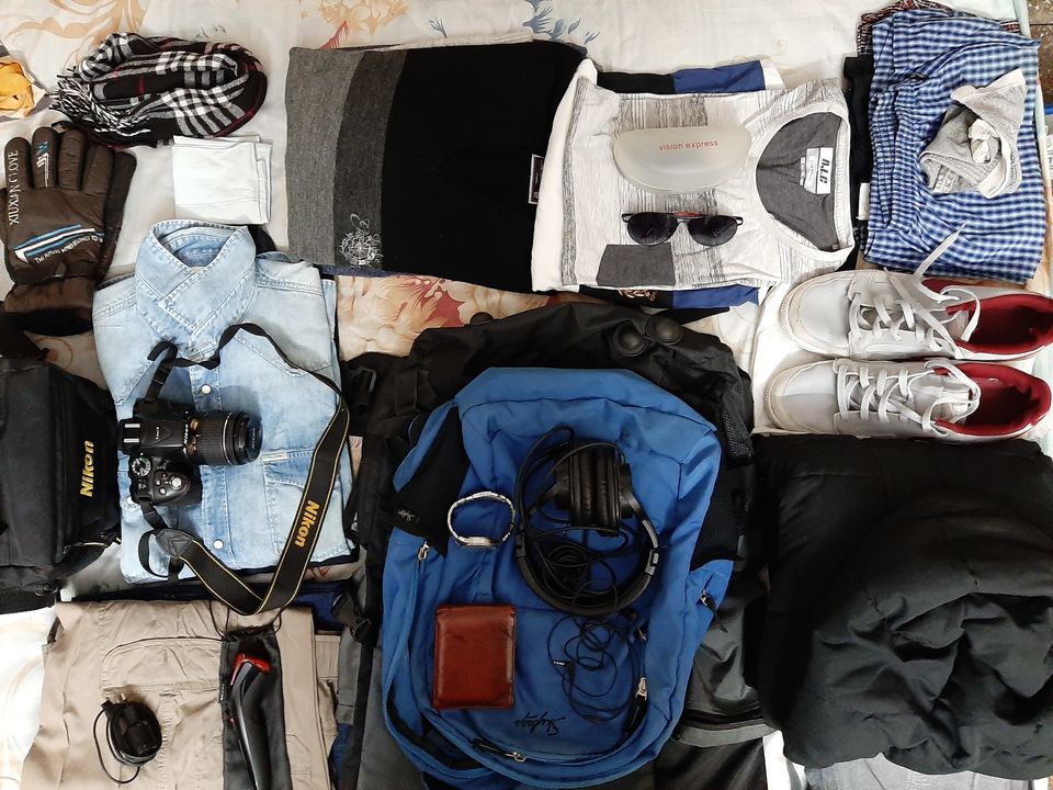 Photo of 12 days - ₹14k, How I 'almost' completed the Ladakh circuit on a budget using public transport 1/3 by Praneet Kumar