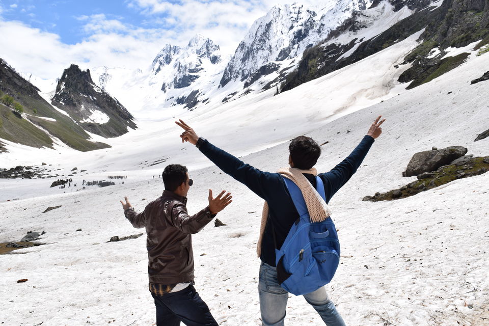Photo of 12 days - ₹14k, How I 'almost' completed the Ladakh circuit on a budget using public transport by Praneet Kumar