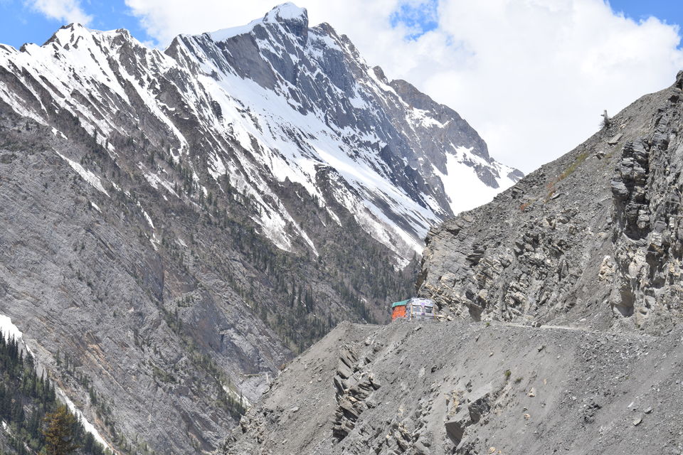 Photo of 12 days - ₹14k, How I 'almost' completed the Ladakh circuit on a budget using public transport by Praneet Kumar