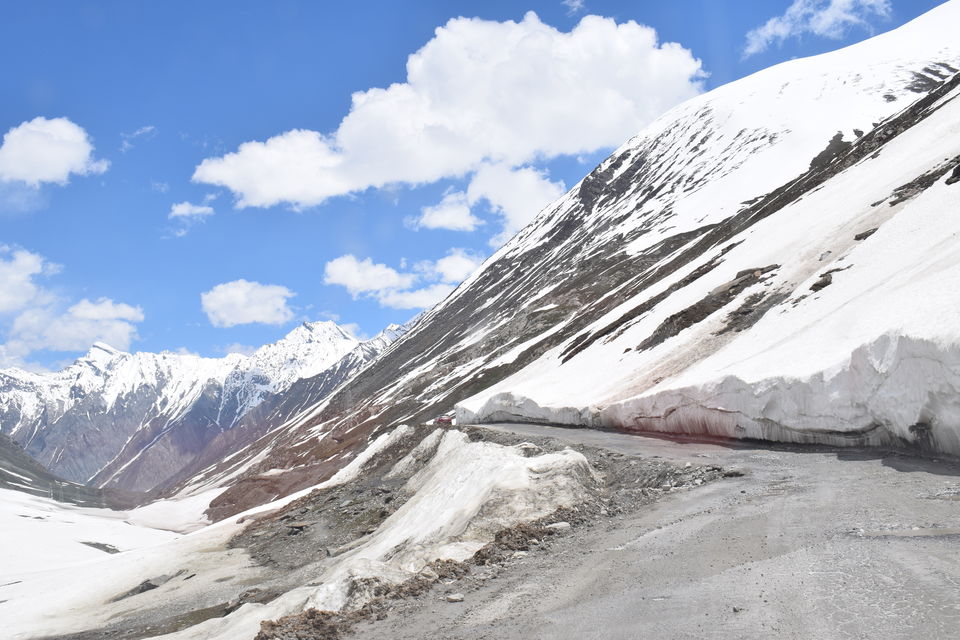 Photo of 12 days - ₹14k, How I 'almost' completed the Ladakh circuit on a budget using public transport by Praneet Kumar